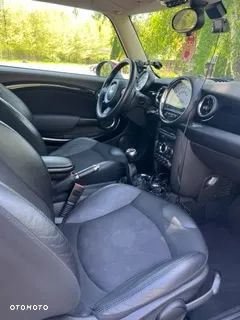 MINI Cooper Standard - 9