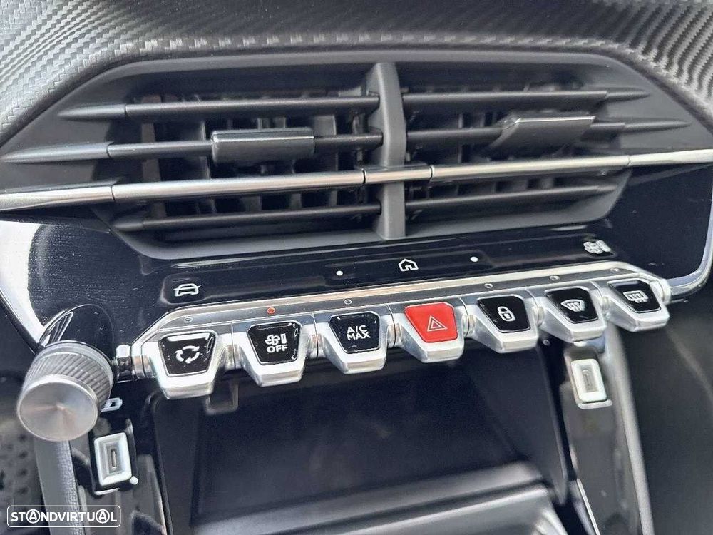 Peugeot e-208 50 kWh Allure - 19