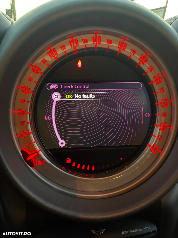Mini Countryman - 13
