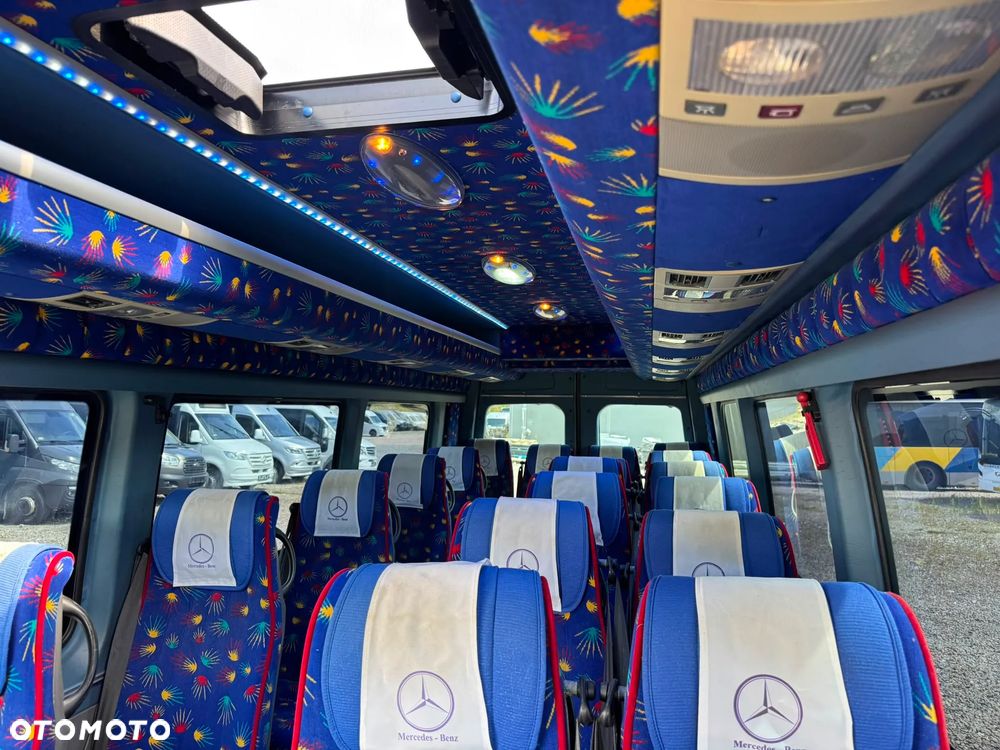 Mercedes-Benz Sprinter 519 - 5