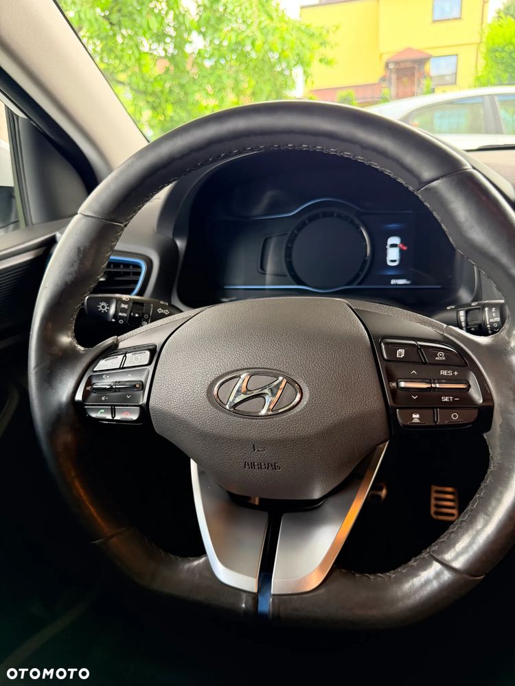 Hyundai IONIQ Hybrid Platinum - 9