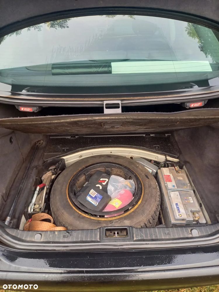 Mercedes-Benz Klasa E - 12