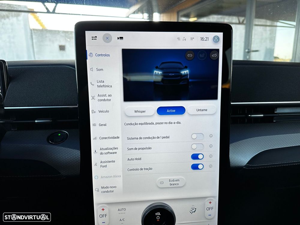 Ford Mustang Mach-E Standard - 27