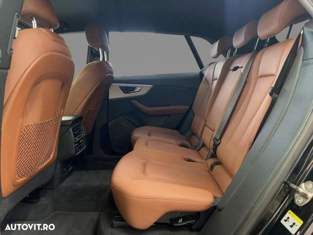 Audi Q8 - 9