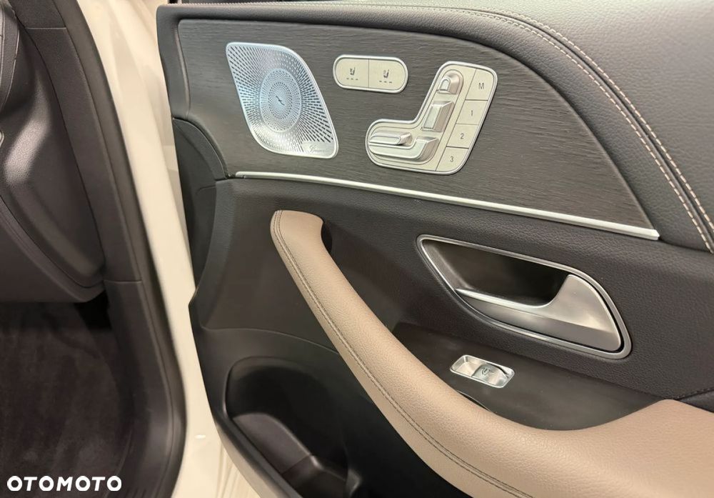 Mercedes-Benz GLE 350 de 4-Matic Premium - 30