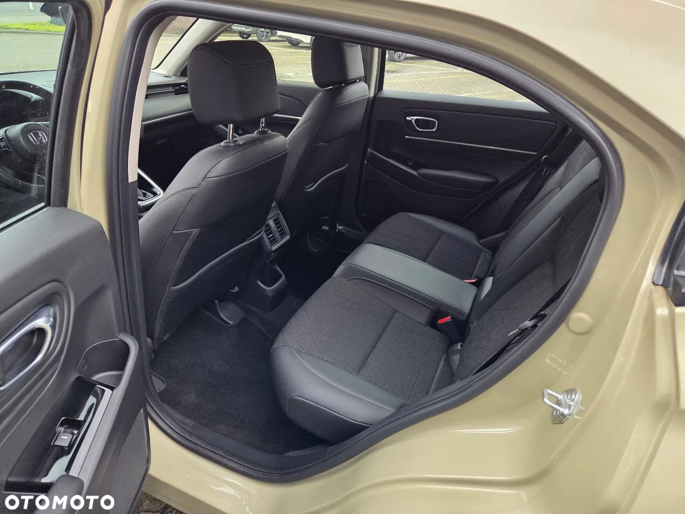 Honda HR-V 1.5 i-MMD Advance BSI CVT - 11