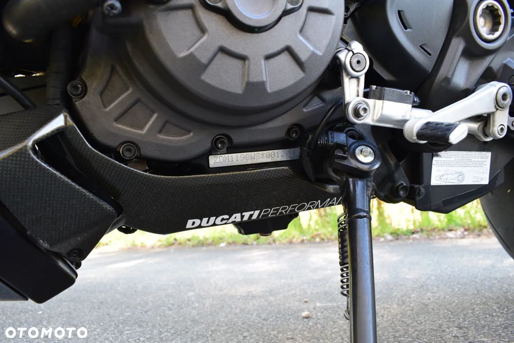 Ducati Monster - 27