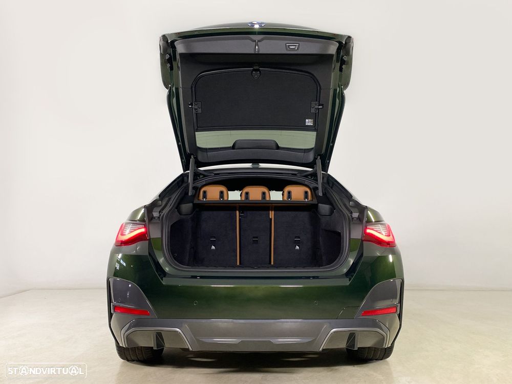 BMW i4 eDrive35 Pack Desportivo M - 7
