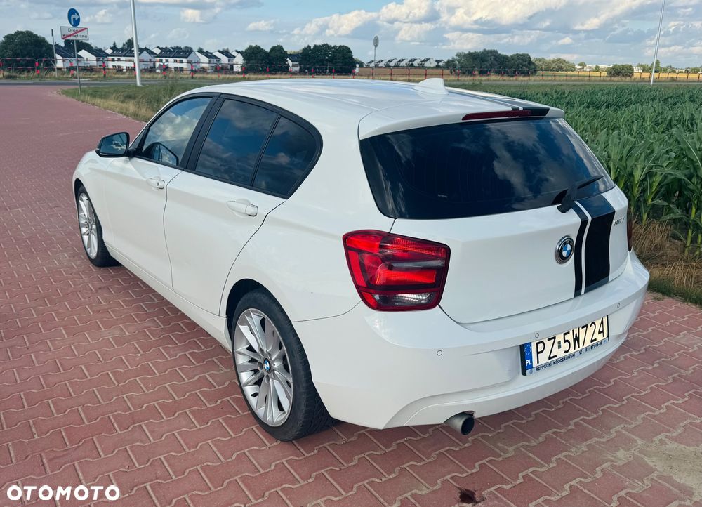 BMW Seria 1 116i - 5