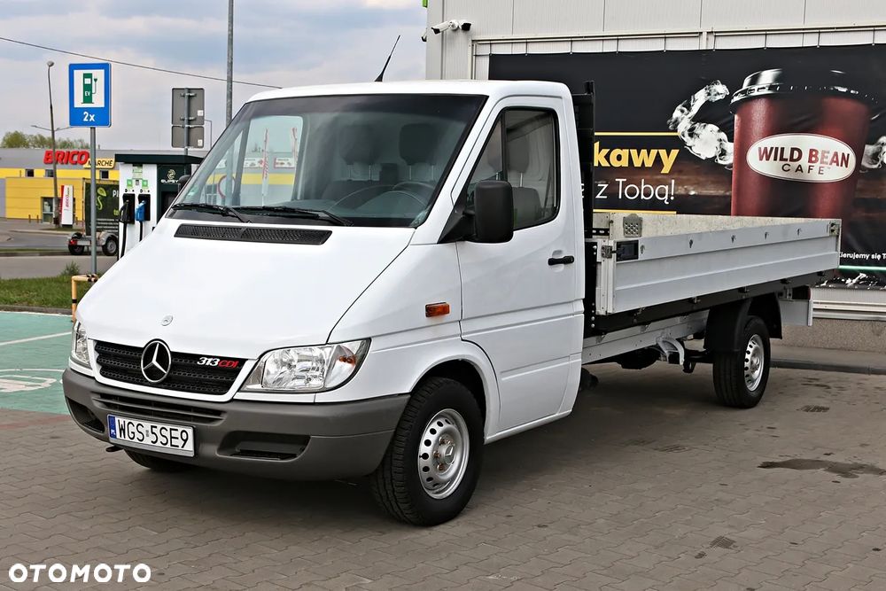 Mercedes-Benz Sprinter - 3