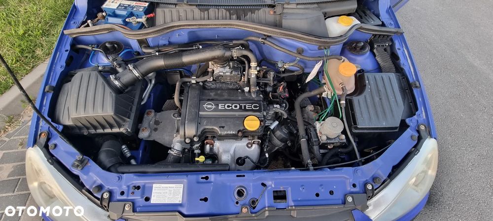 Opel Corsa - 22