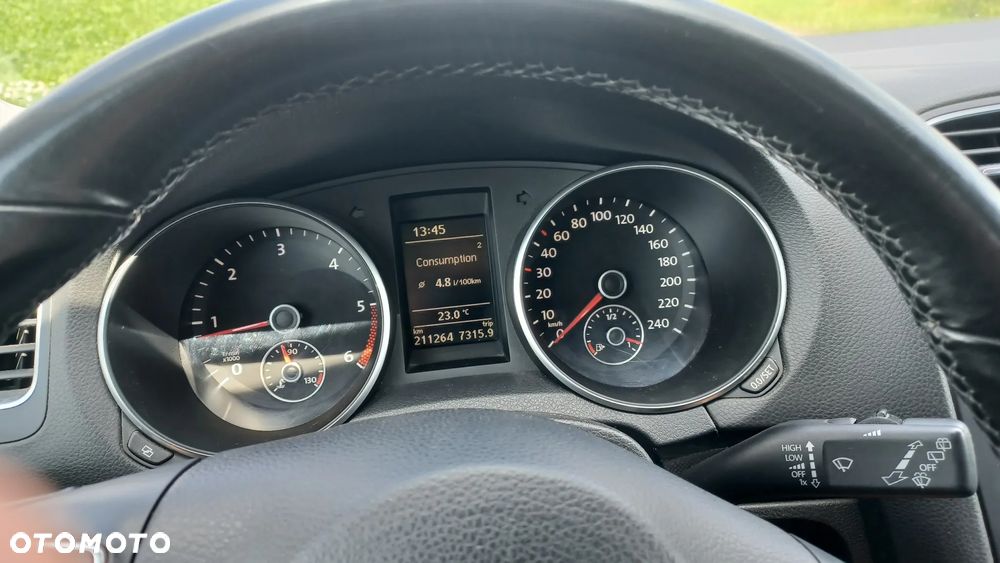 Volkswagen Golf 2.0 TDI Comfortline - 10