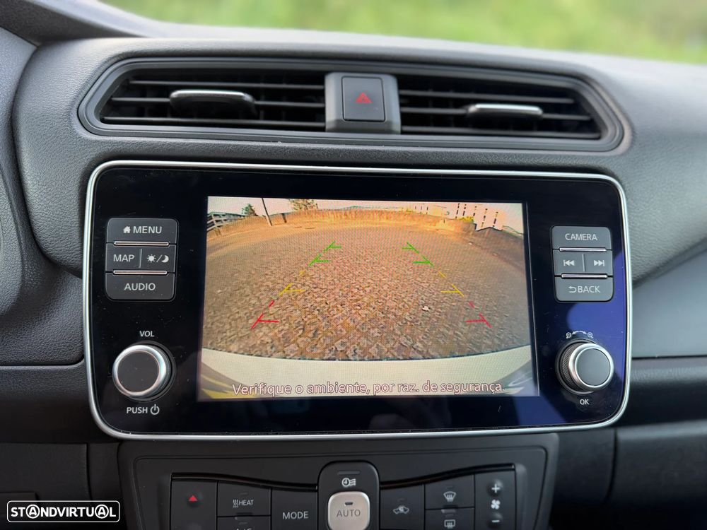 Nissan Leaf 40 kWh N-Connecta - 6