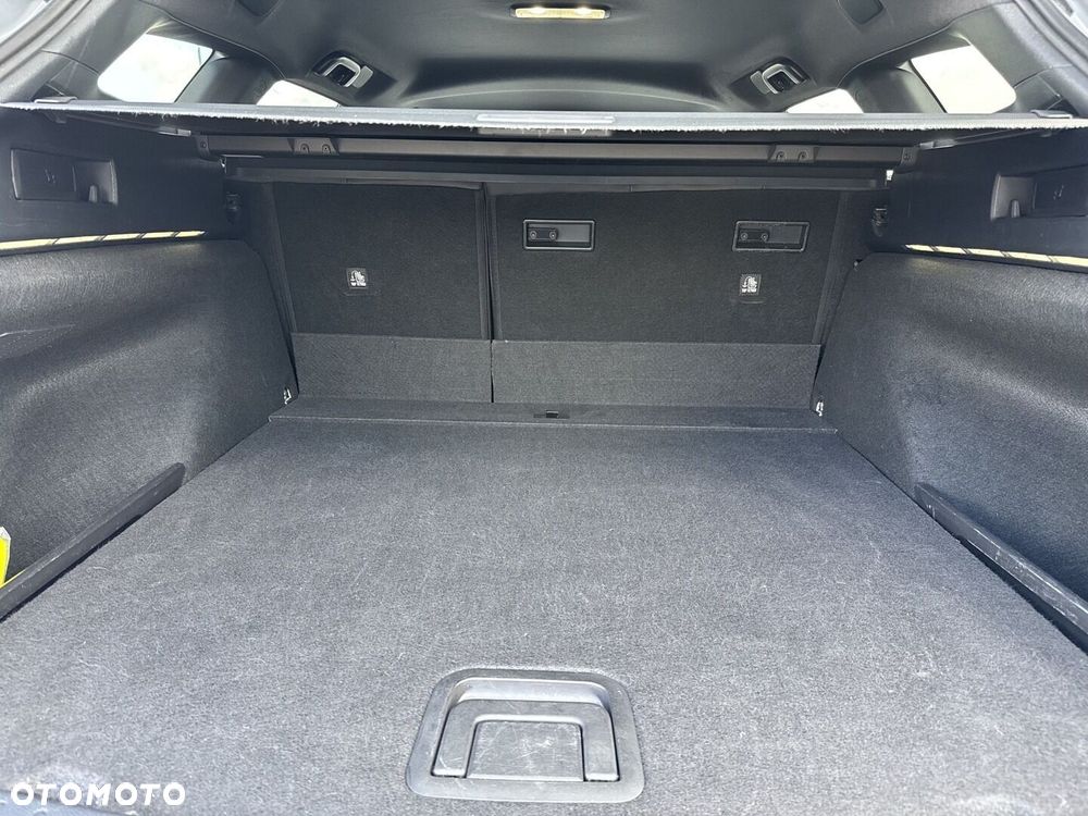 Toyota Corolla 1.8 Hybrid Style - 14