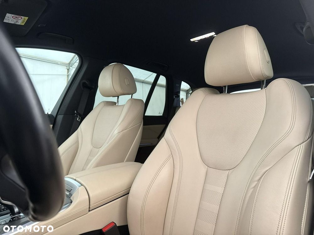 BMW X5 - 12