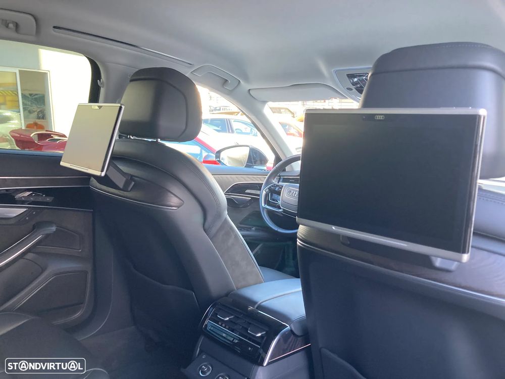 Audi A8 3.0 TDi V6 quattro Tiptronic Longo - 33