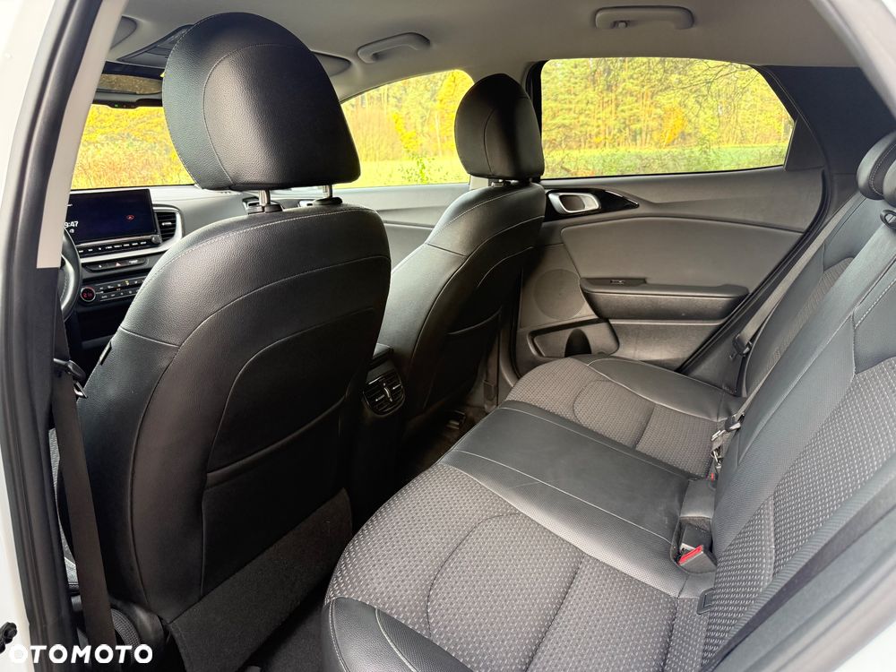 Kia XCeed 1.6 CRDi (48V Mild-Hybrid) DCT7 PLATINUM - 12