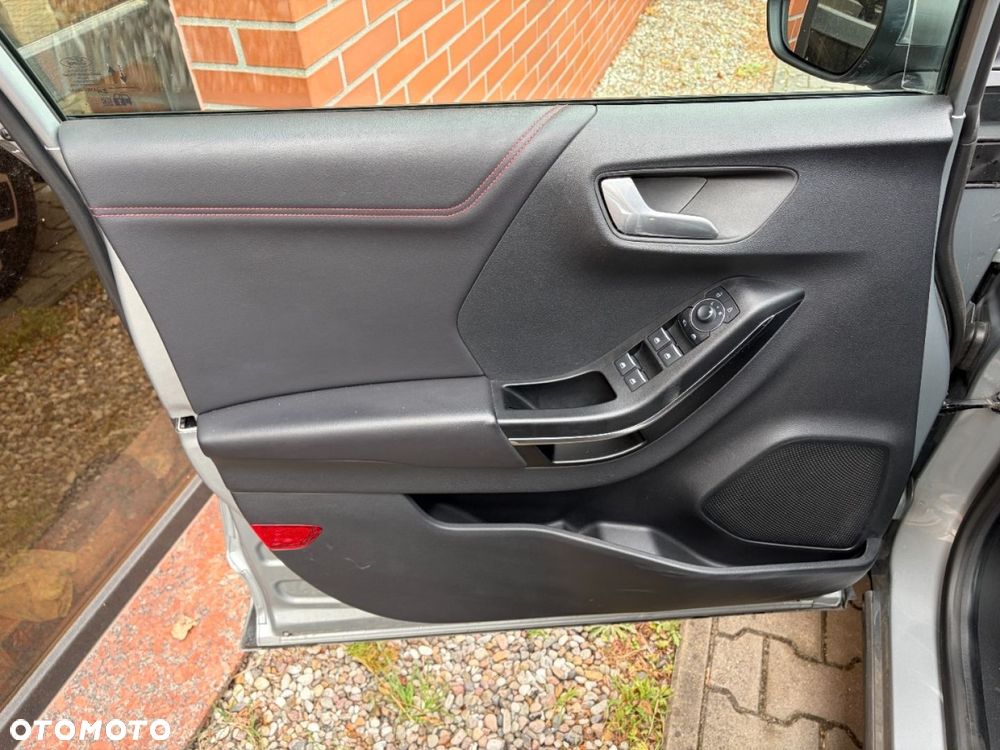 Ford Puma 1.0 EcoBoost Hybrid ST-LINE - 25