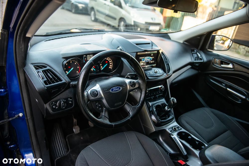 Ford Kuga 2.0 TDCi 4x4 Titanium - 19