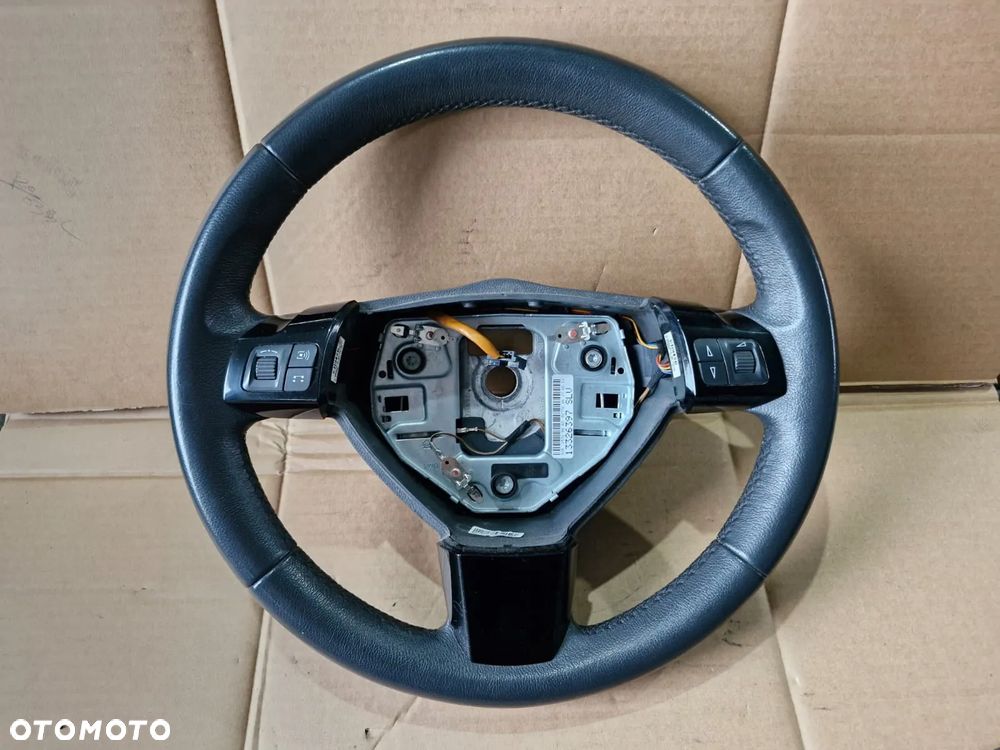 Kierownica skórzana skóra Opel Astra H III Zafira B multifunkcja