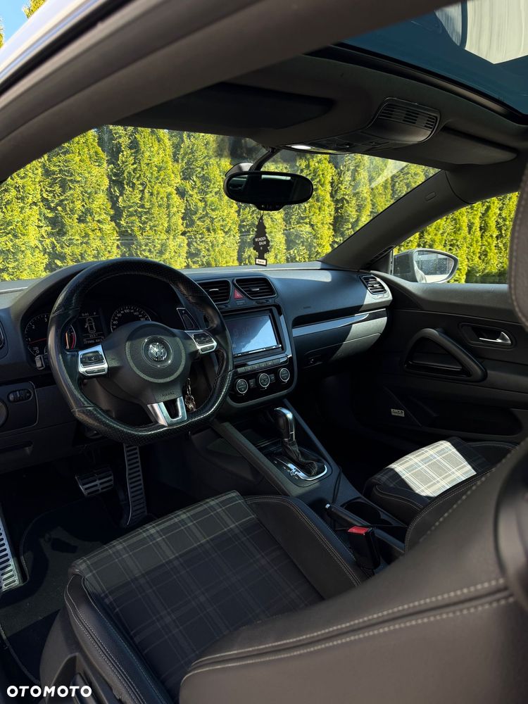 Volkswagen Scirocco - 8