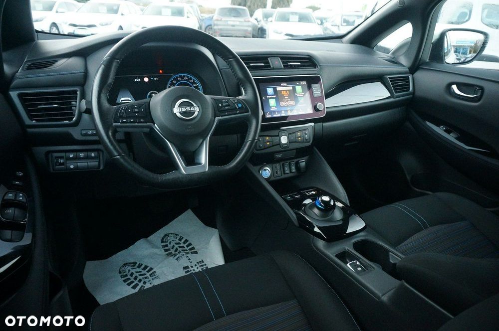 Nissan Leaf 62kWh N-Connecta - 16