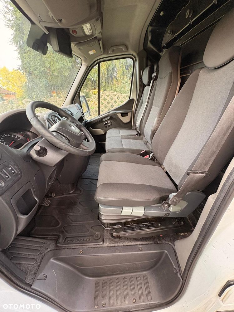 Renault Master - 19