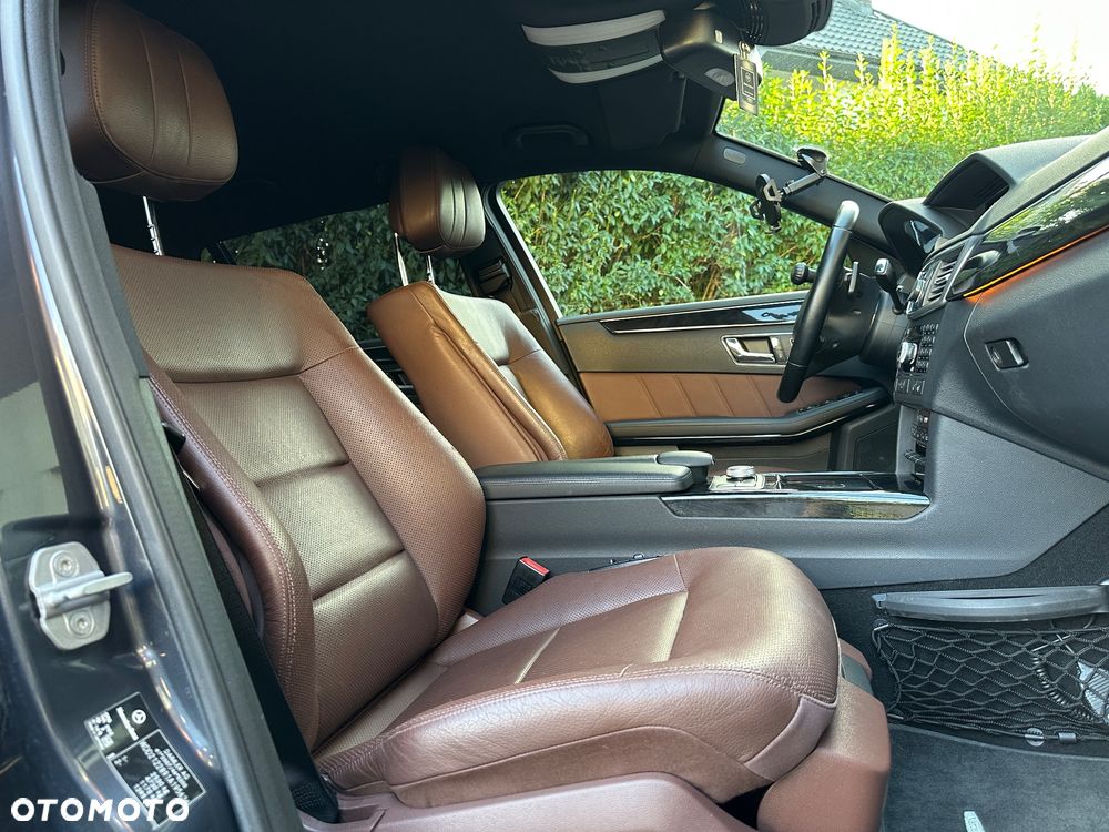 Mercedes-Benz Klasa E 350 CDI DPF BlueEFFICIENCY 7G-TRONIC Avantgarde - 25