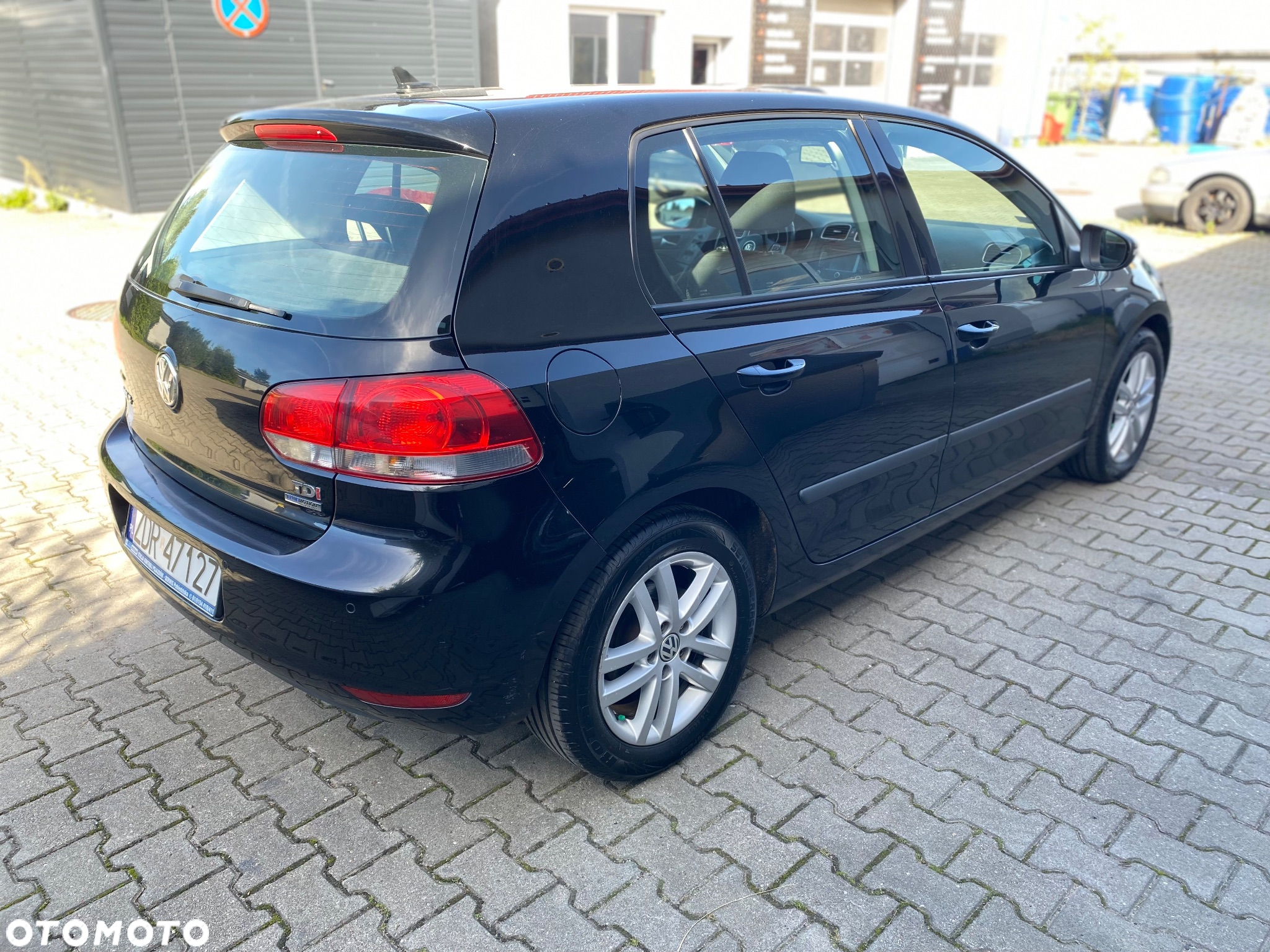 Volkswagen Golf 1.6 TDI DPF BlueMotion Technology Comfortline - 3