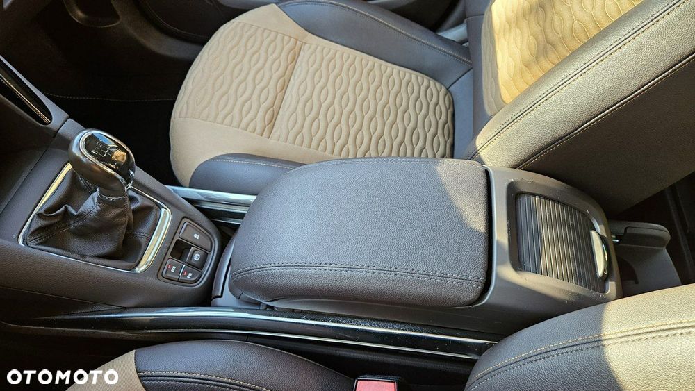 Opel Zafira 1.4 Turbo (ecoFLEX) Start/Stop Edition - 28