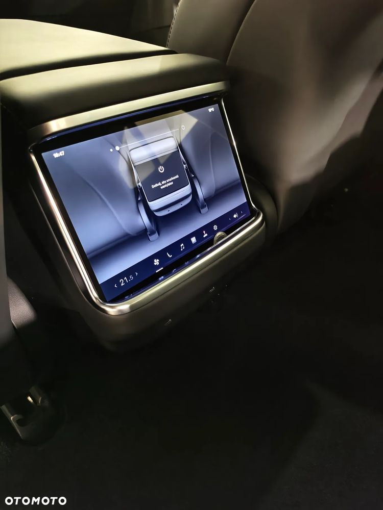 Tesla Model S Long Range AWD - 26