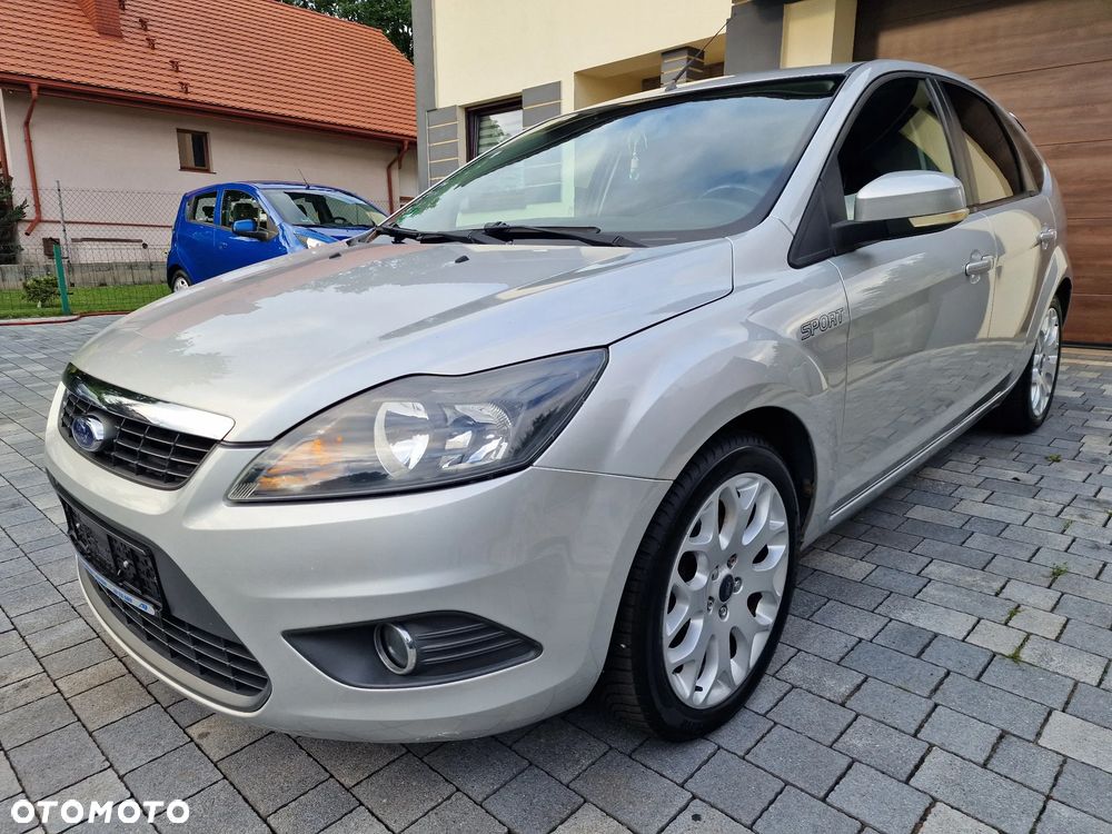 Ford Focus 1.8 FF Trend - 1