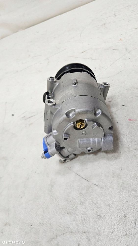 sprężarka kompressor klimatyzacji ford range rover av61-19d629-dc - 6