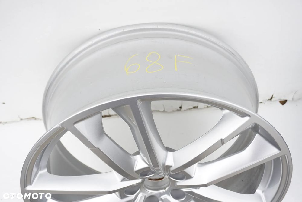 Audi 5x112 21 8,5J et43 4K0601025CP stan bdb- - 3