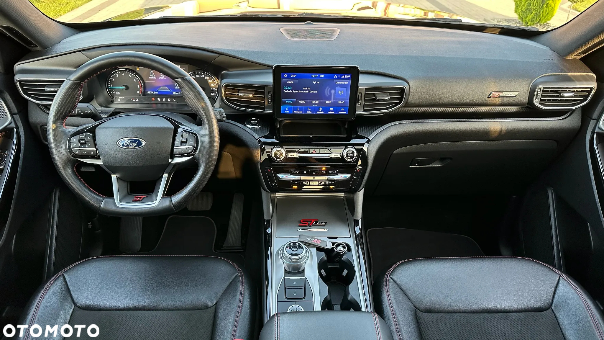 Ford Explorer - 11