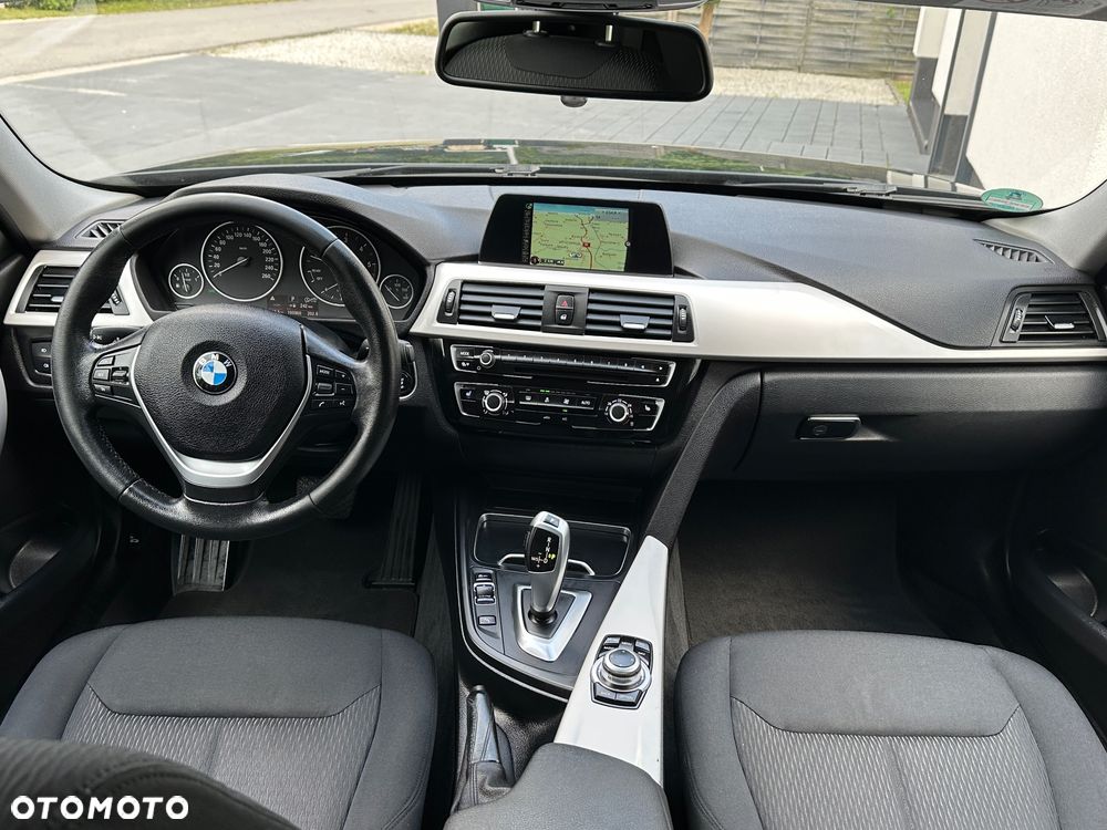 BMW Seria 3 - 16