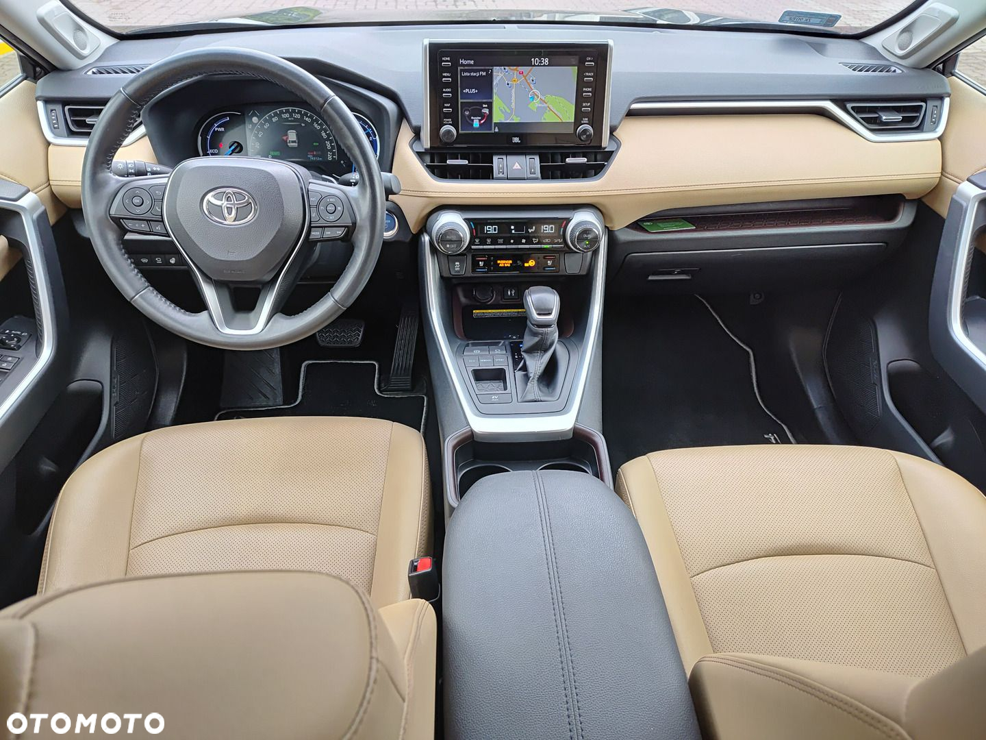 Toyota RAV4 - 9