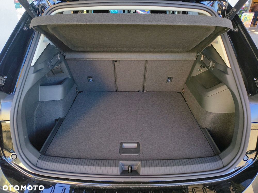 Volkswagen Tiguan - 36