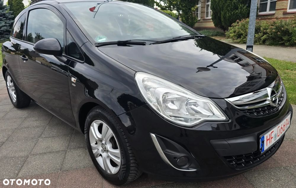 Opel Corsa 1.4 16V Satellite - 2