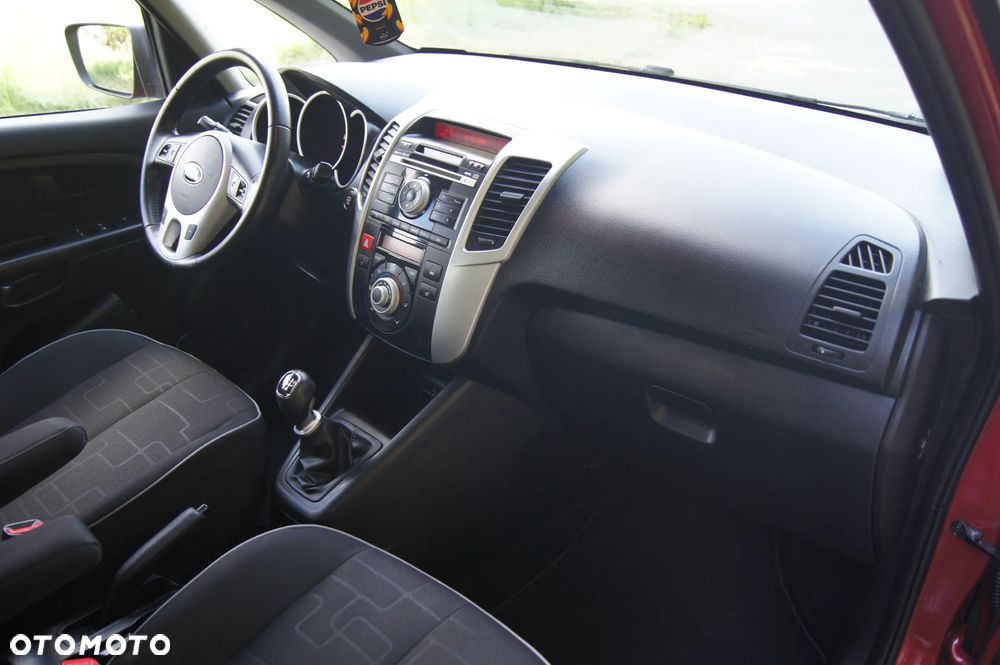 Kia Venga 1.4 CVVT Spirit - 22