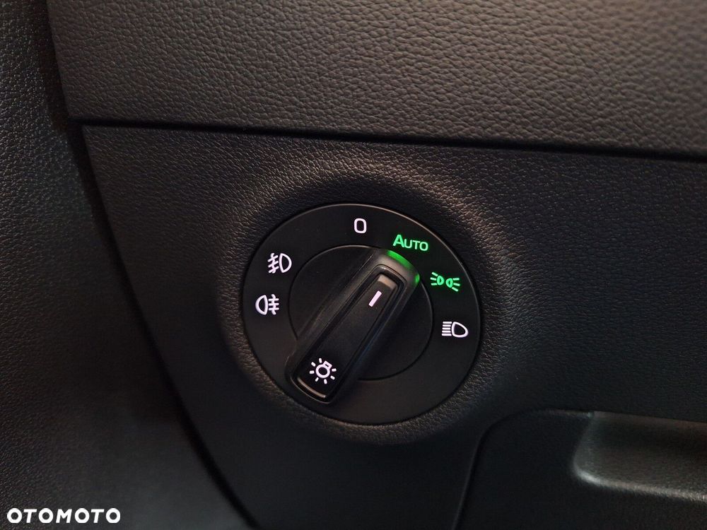 Skoda Karoq 1.5 TSI ACT 4x2 Ambition - 35