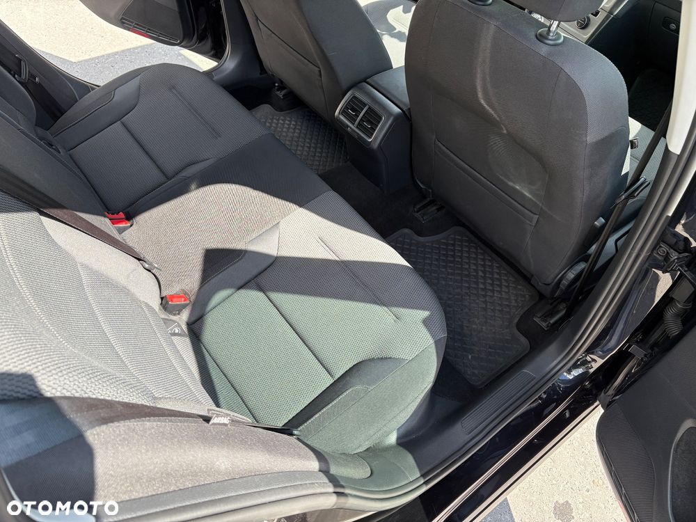 Volkswagen Golf VII 1.6 TDI BMT Comfortline - 18