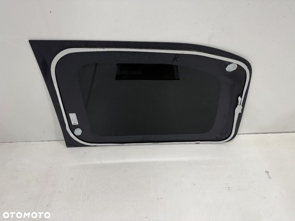 Tylna prawa szyba karoseryjna  Peugeot Expert III 9808289280 - 2