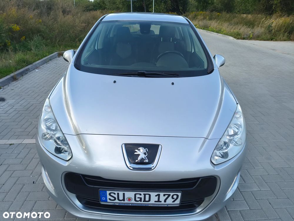 Peugeot 308 - 10