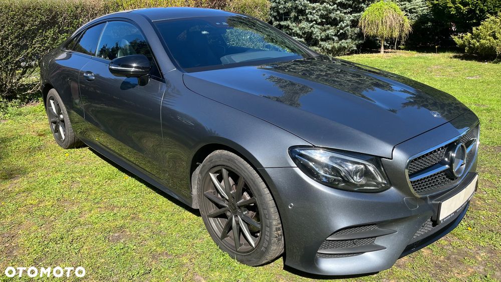 Mercedes-Benz Klasa E 300 d 9G-TRONIC - 10