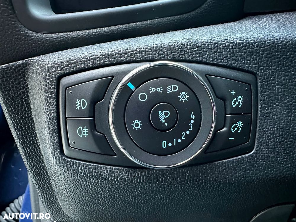 Ford EcoSport 1.0 EcoBoost Titanium - 17