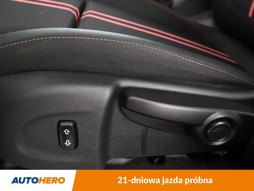 Opel Crossland X - 35