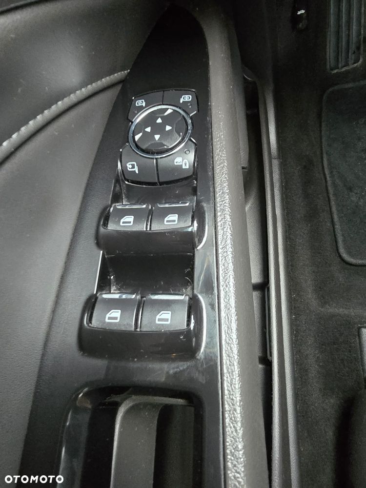Ford Mondeo 2.0 TDCi ST-Line X PowerShift - 11