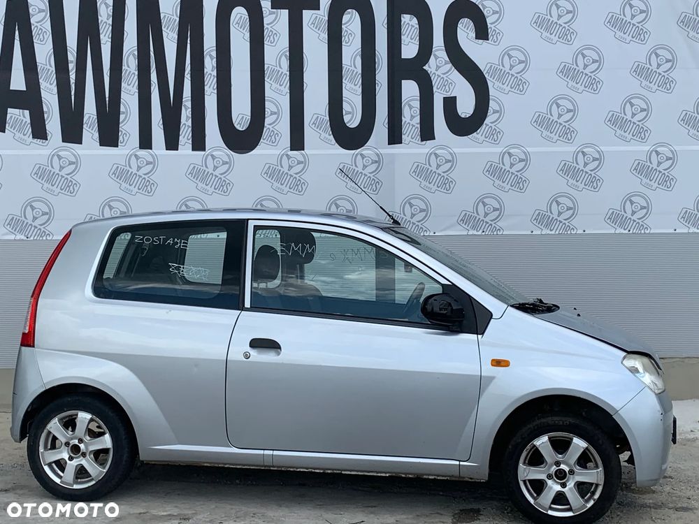 DAIHATSU CUORE 2007 *SAMOCHÓD NA CZĘŚCI* 1132 MASKA LAMPA DRZWI LUSTERKO ZDERZAK GRILL BŁOTNIK KLAPA BELKA PRAWE LEWE PRZÓD TYŁ - 4