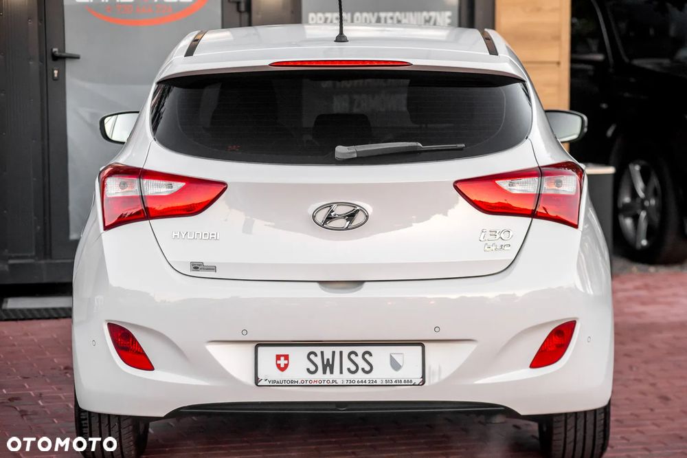 Hyundai i30 blue 1.6 GDI Style - 11